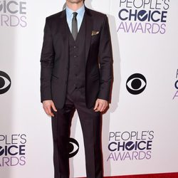 Matt Bomer en los People's Choice Awards 2015