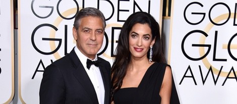 George Clooney y Amal Alamuddin en la alfombra roja de los Globos de Oro 2015