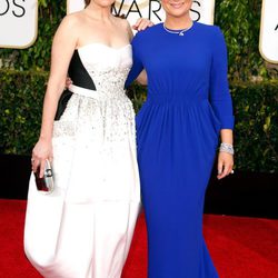 Tina Fey y Amy Poehler en la alfombra roja de la gala de los Globos de oro 2015