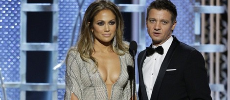 Jennifer Lopez y Jeremy Renner en los Globos de Oro 2015