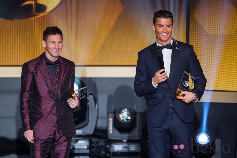 Cristiano Ronaldo y Leo Messi en la gala de entrega del Balón de Oro 2014
