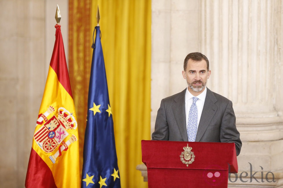 El Rey Felipe VI en la entrega de los Premios Nacionales de Investigación 2014