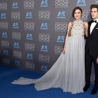 Keira Knightley y James Righton en los Critics' Choice Awards 2015