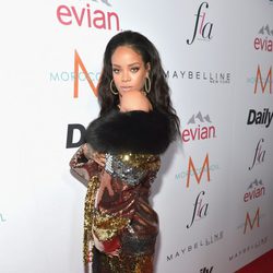 Rihanna acude a los 'Fashion Los Angeles Awards 2015'