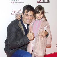Luis Larrodera en la premiere de 'Annie' en Madrid