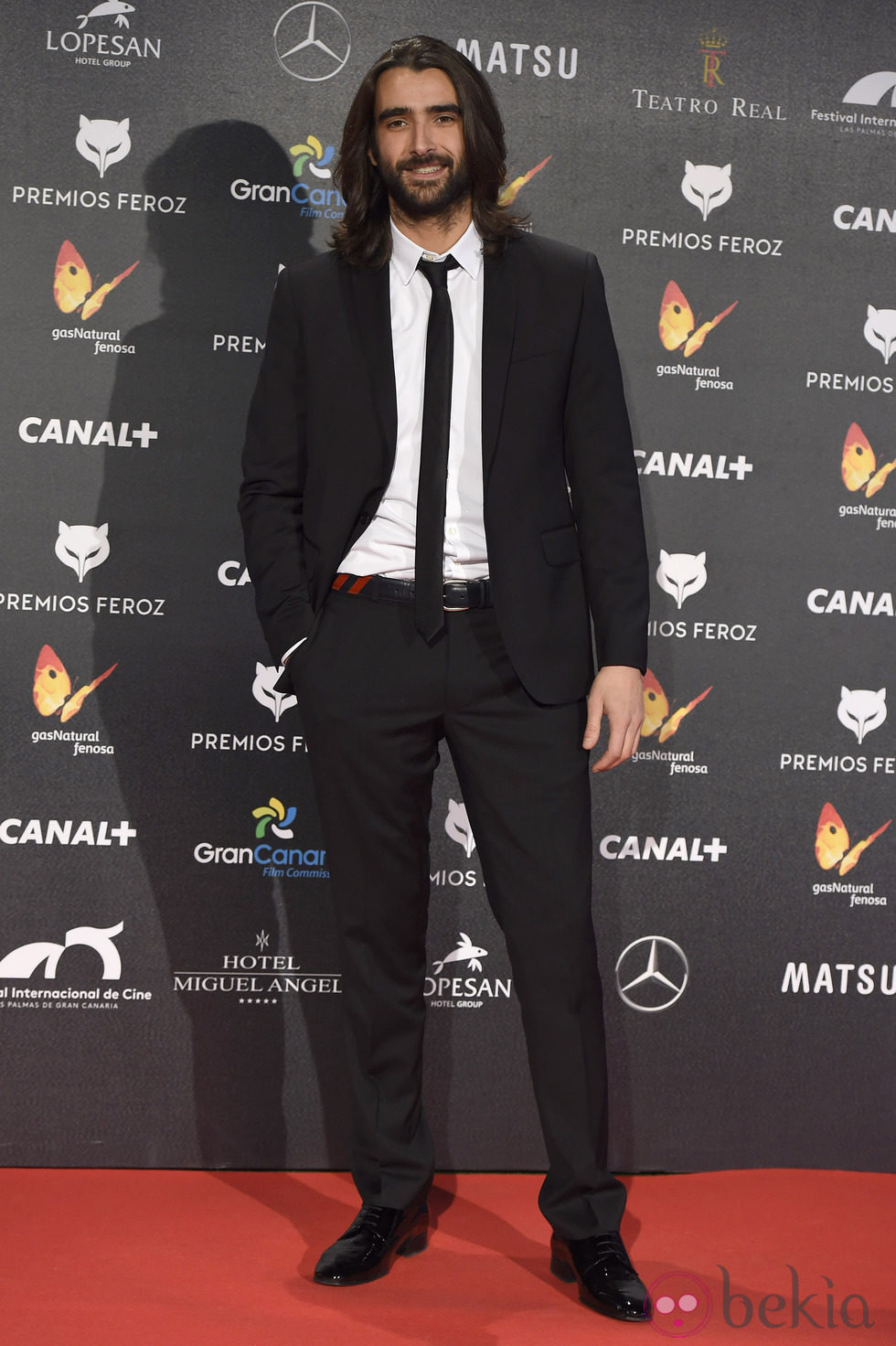 Aitor Luna en la alfombra roja de los Premios Feroz 2015