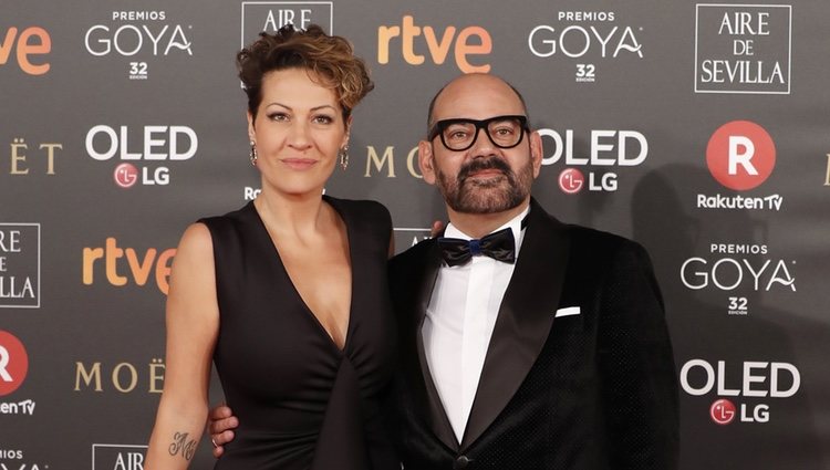 José Corbacho y su mujer, Anna Barrachina, en la alfombra roja de los Premios Feroz 2015