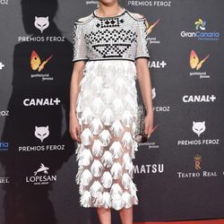 María León en la alfombra roja de los Premios Feroz 2015