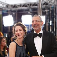 Emille Livingston y Jeff Goldblum en la alfombra roja de los Screen Actors Guild Awards 2015
