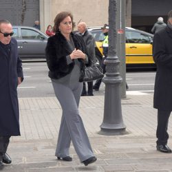 Curro Romero y Carmen Tello en el funeral de José Manuel Lara Bosch en Barcelona