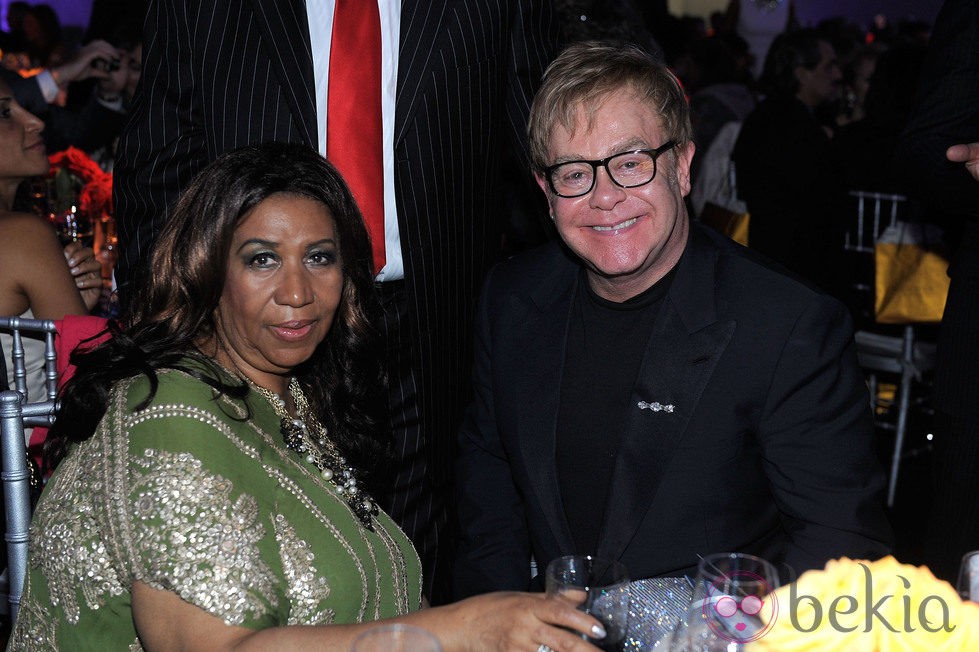 Elton John y Aretha Franklin en el 85 cumpleaños de Tony Bennett