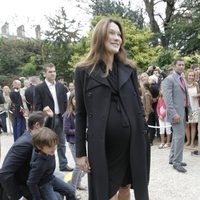 Carla Bruni en la recta final de su embarazo