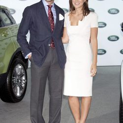 Tamara Falcó y Sebastián Palomo Linares en la presentación del coche 'Range Rover Evoque'