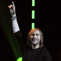 David Guetta durante su actuación en el Festival iHeartRadio