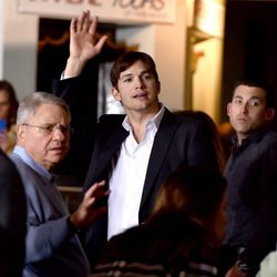 Ashton Kutcher en el estreno de 'El destino de Júpiter' en Los Angeles