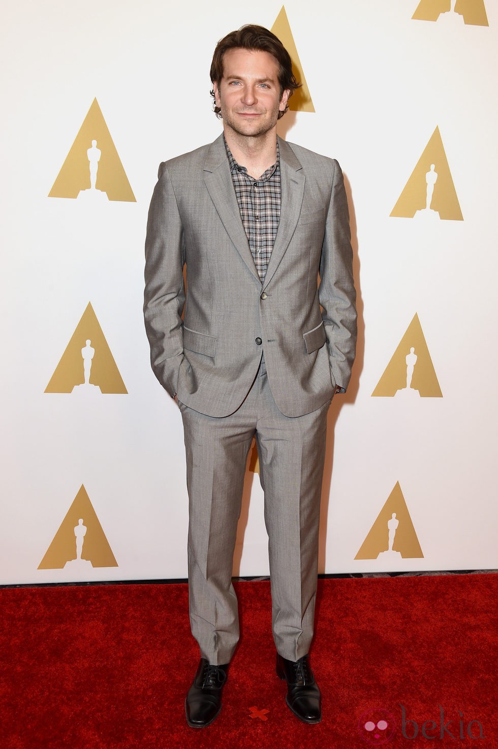 Bradley Cooper en el almuerzo de los nominados a los Premios Oscar 2015