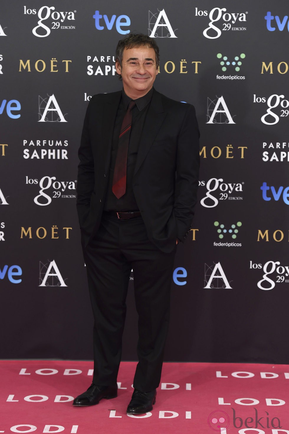 Eduard Fernández en la alfombra roja de los Goya 2015