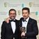 Steve Carell y Ethan Hawke recogen el premio al mejor director en representación de Richard Linklater en los Premios BAFTA 2015