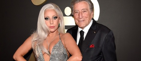 Tony Bennett y Lady Gaga en los Grammy 2015