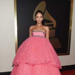 Rihanna en los Premios Grammy 2015