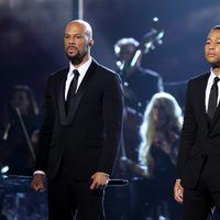 Common y John Legend en los Grammy 2015