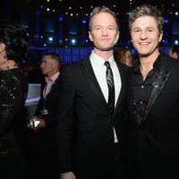 Neil Patrick Harris y David Burtka en los premios Grammy 2015