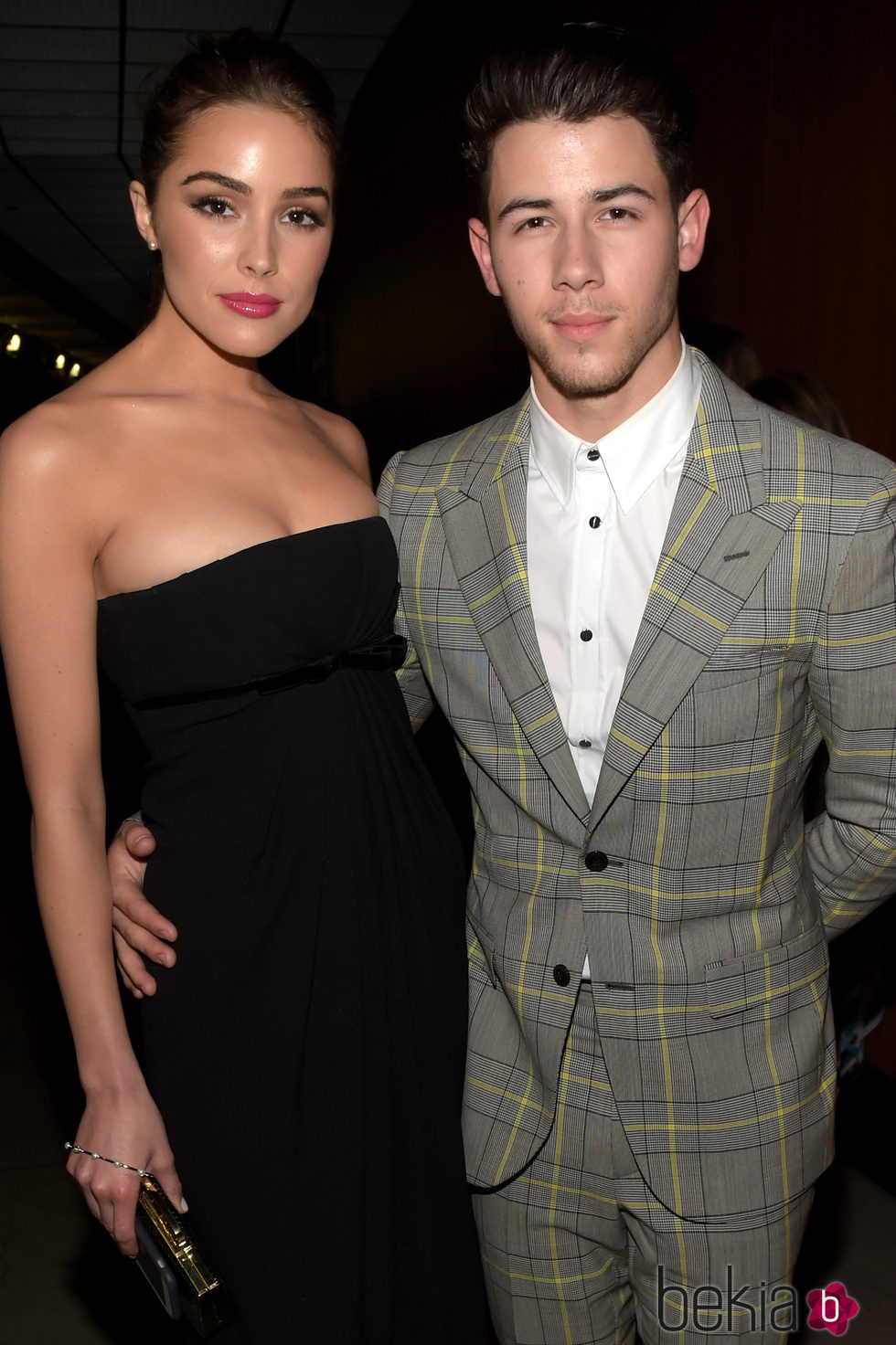 Olivia Culpo y Nick Jonas en los premios Grammy 2015