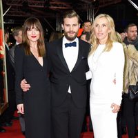 Dakota Johnson, Jamie Dornan y Sam Taylor-Johnson en el estreno de 'Cincuenta sombras de Grey' en la Berlinale 2015