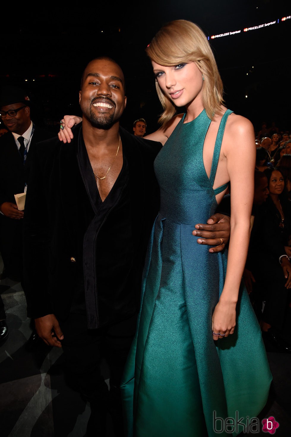 Kanye West y Taylor Swift en los premios Grammy 2015