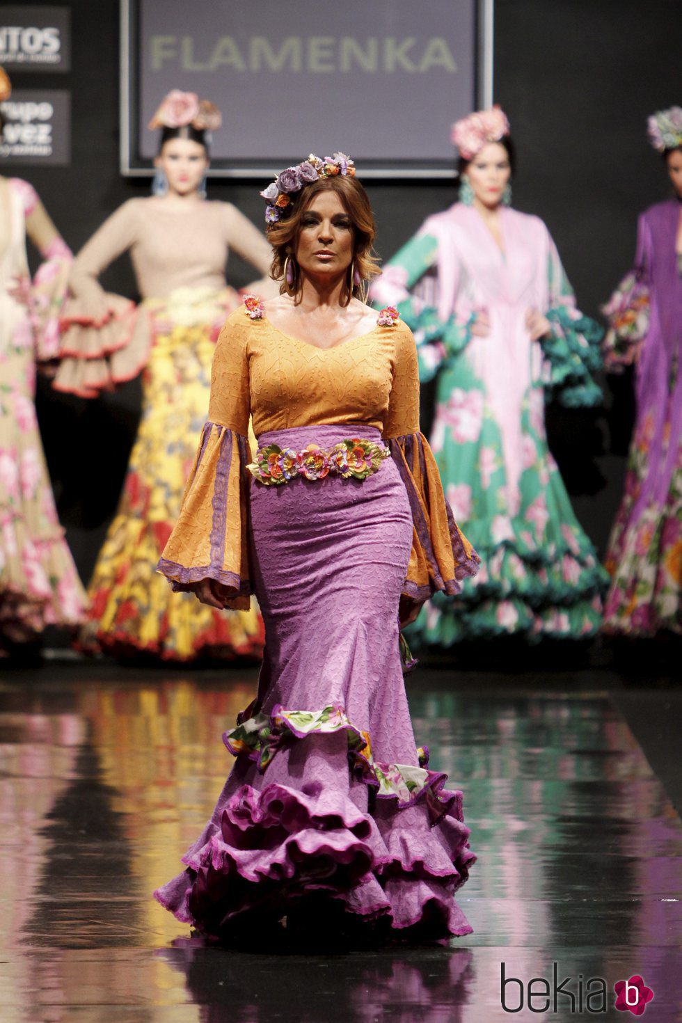 Raquel Bollo desfilando en la Pasarela Flamenca de Jerez de la Frontera