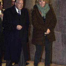 José María Álvarez del Manzano y Esperanza Aguirre en el tanatorio del padre de Cristina Cifuentes