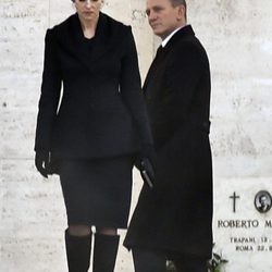 Monica Bellucci y Daniel Craig en el rodaje de 'SPECTRE'
