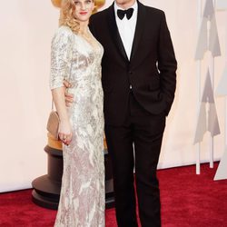 Ethan Hawke llega junto a su mujer Ryan Hawke a la alfombra roja de los Oscar 2015