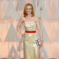Nicole Kidman llega a la alfombra roja de los Oscar 2015