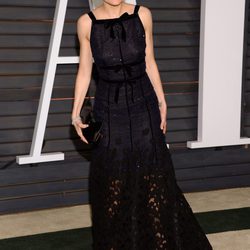 Sienna Miller en la fiesta Vanity Fair tras los Oscar 2015