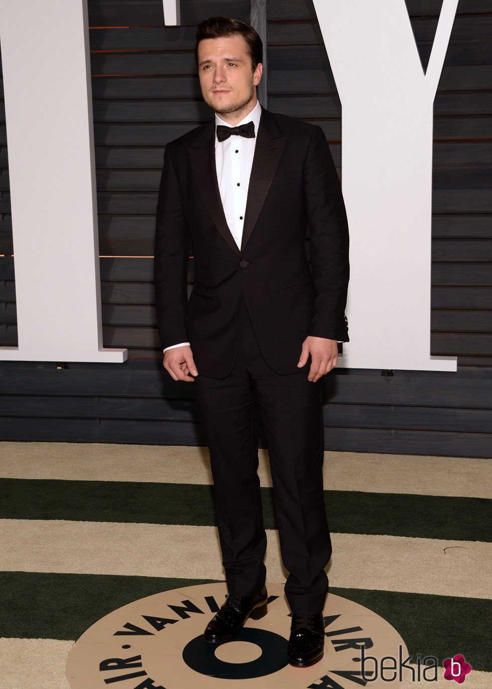 Josh Hutcherson en la fiesta Vanity Fair tras los Oscar 2015