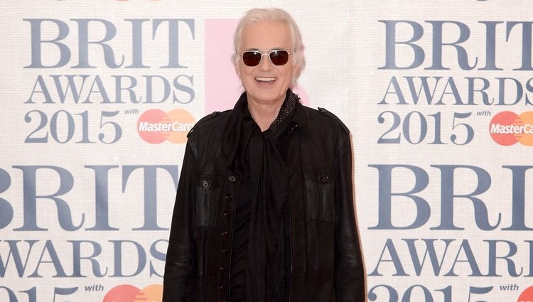 Jimmy Page en la alfombra roja de los Brit Awards 2015