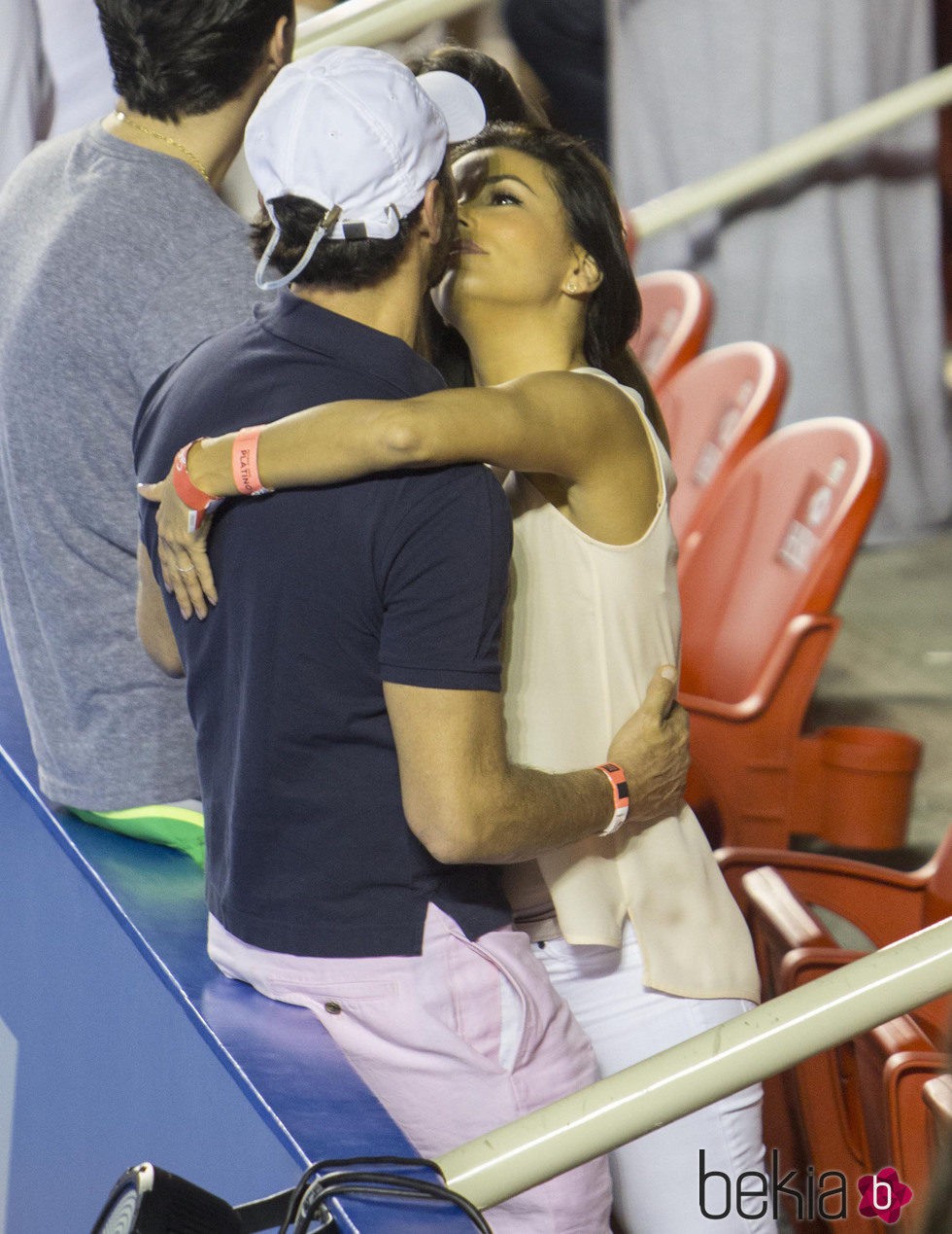 Eva Longoria y José Antonio Bastón muy cariñosos en el Torneo de Tenis de Acapulco