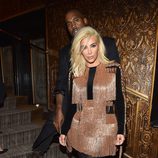 Kim Kardashian y Kanye West en la fiesta posterior al desfile de Balmain en Paris Fashion Week otoño/invierno 2015