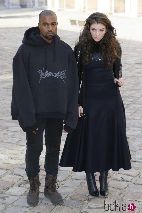 Kanye West y Lorde llegan al desfile de Christian Dior en la Paris Fashion Week 2015