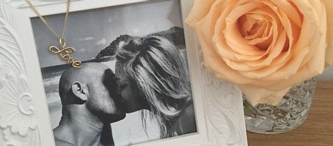 Bar Refaeli publica una tierna imagen tras su compromiso matrimonial