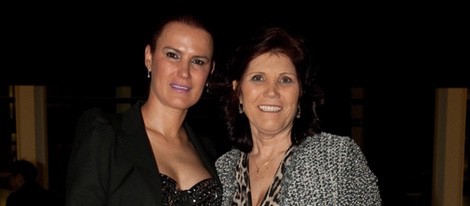 Elma Aveiro y su madre Dolores Aveiro en la presentación del blog de Katia Aveiro