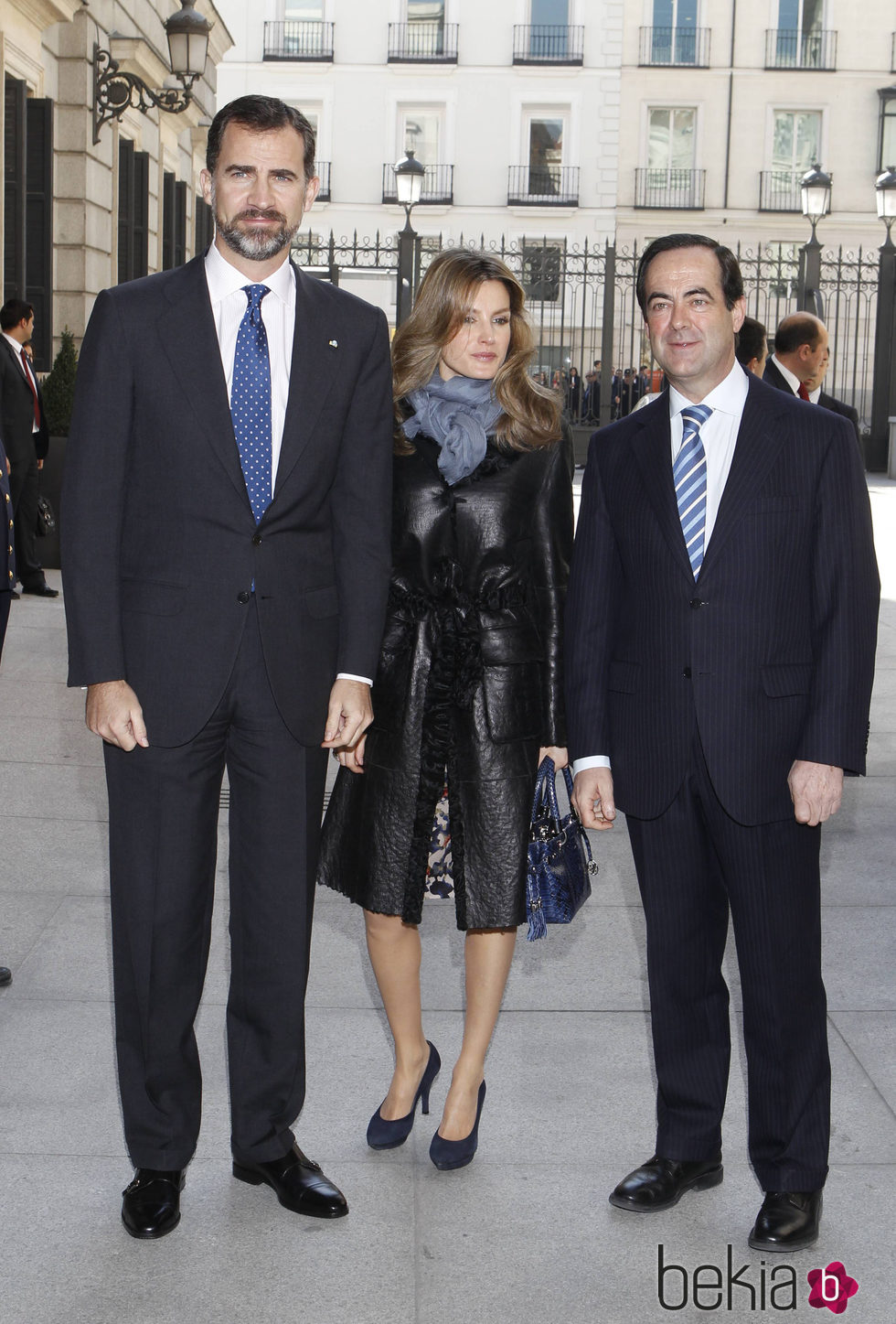 Los Reyes Felipe y Letizia con José Bono