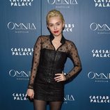 Miley Cyrus sale de fiesta en un club nocturno de Las Vegas