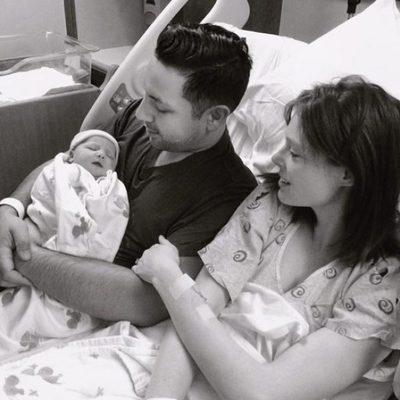 Coco Rocha, James Conran y su primera hija, Ioni Conran