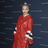 Rita Ora en la inauguración de una tienda de Tommy Hilfiger en París