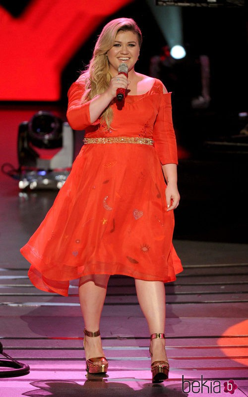 Kelly Clarkson en una de las galas de la edición número 14 de 'American Idol'