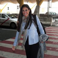 Isabel Rábago en el aeropuerto de Madrid para irse a 'Supervivientes 2015'