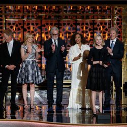 Reparto de actores de 'Ally McBeal' sobre el escenario de los 'TV Land Awards'