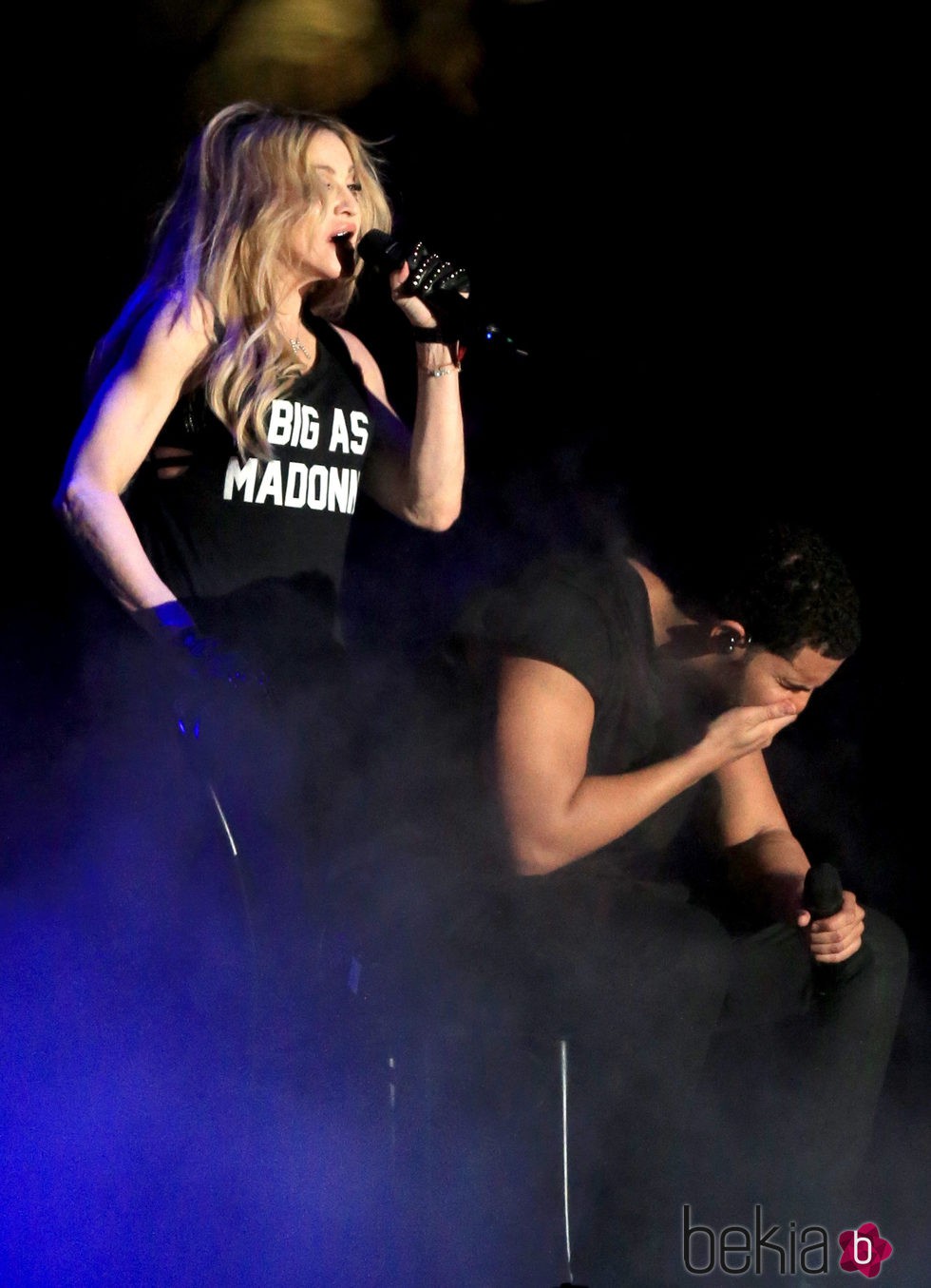 Drake sorprendido después del beso de Madonna en el Festival de Coachella 2015